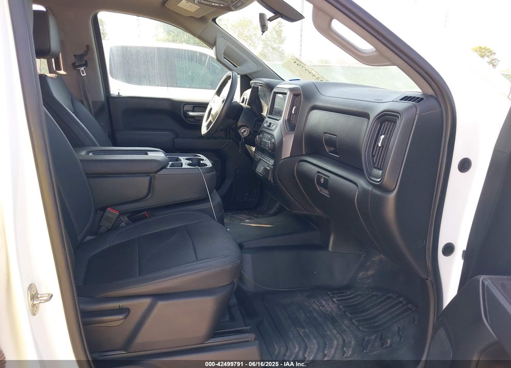 2021 CHEVROLET SILVERADO VIN: 1GCRYAEF0MZ211512
