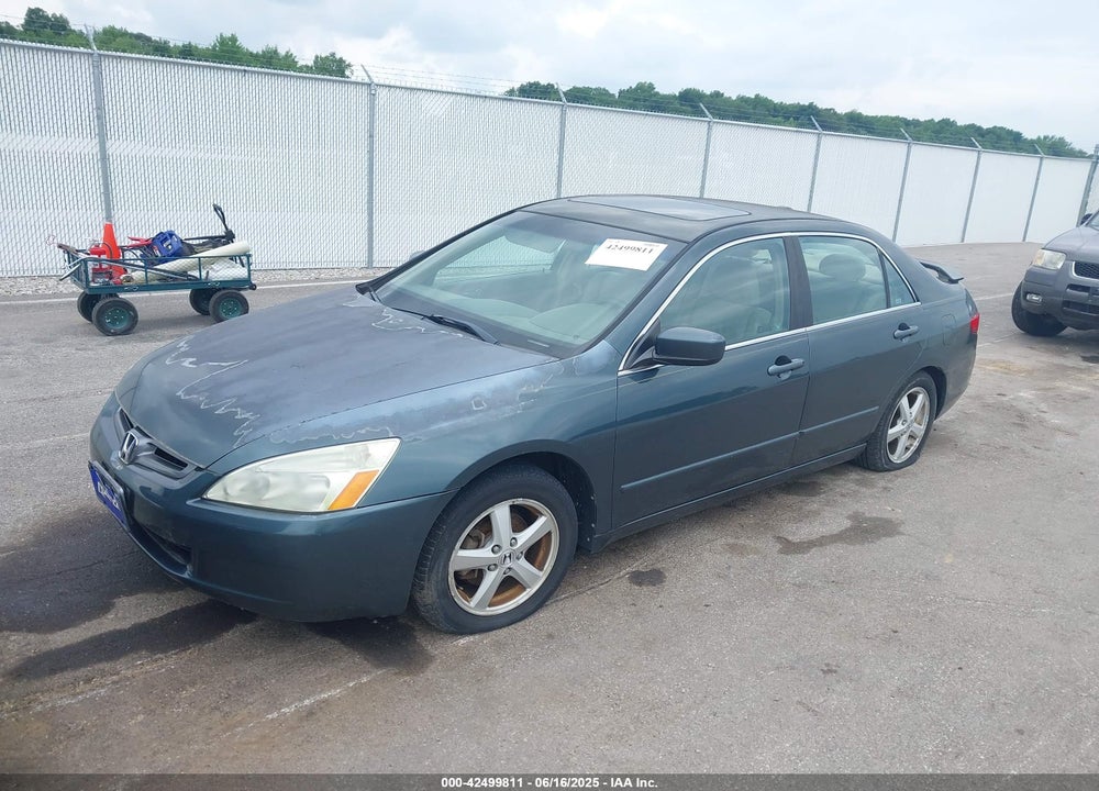 2005 HONDA ACCORD 2.4 EX VIN: 1HGCM56885A152008