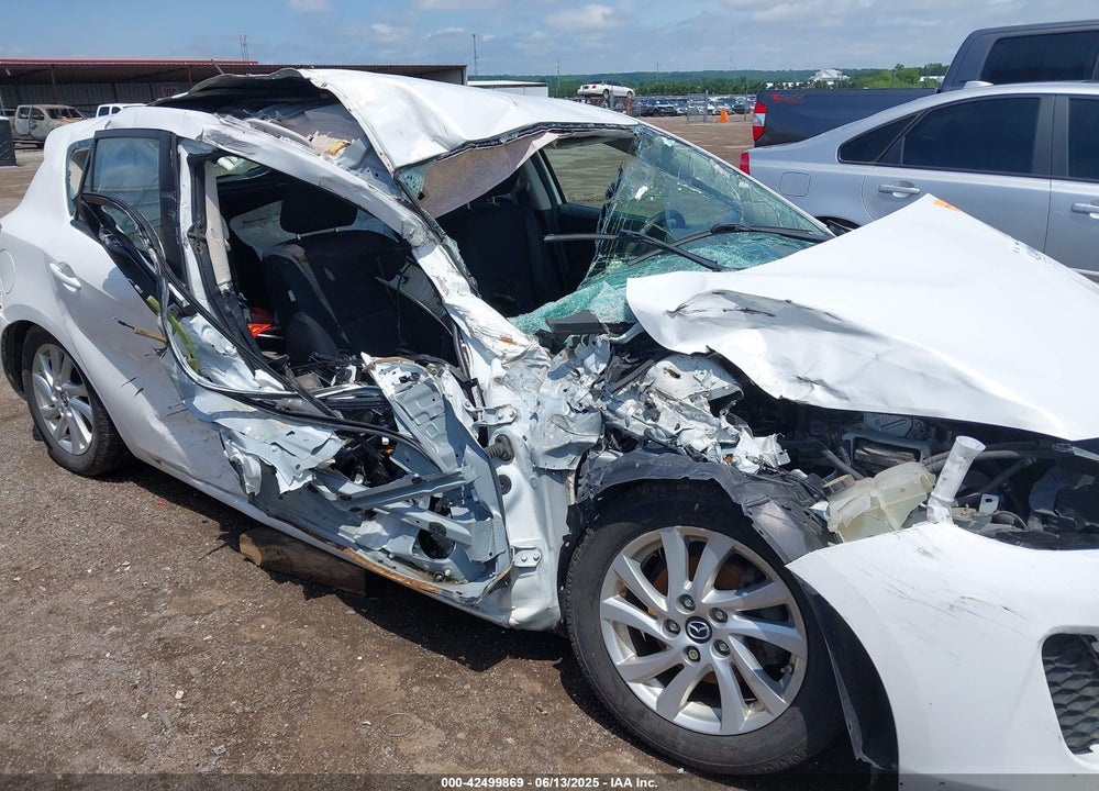 2013 MAZDA 3 VIN: JM1BL1L75D1720358
