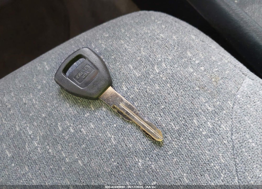 2001 HONDA ACCORD 2.3 LX VIN: 1HGCG56421A120475