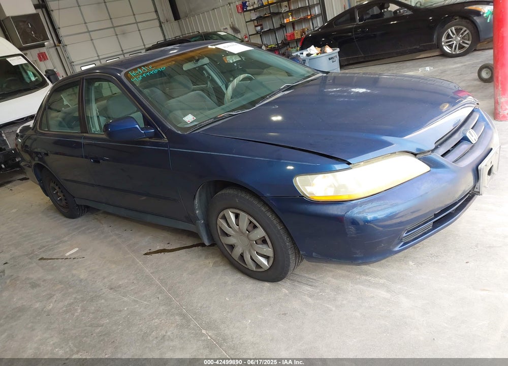 2001 HONDA ACCORD 2.3 LX VIN: 1HGCG56421A120475