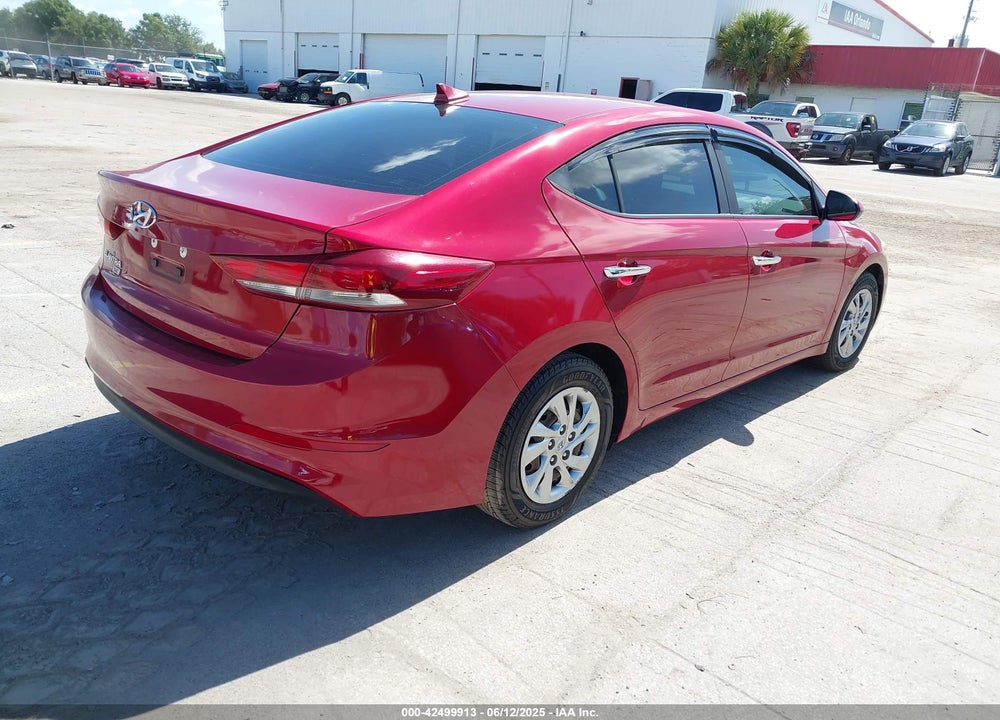 2017 HYUNDAI ELANTRA VIN: KMHD74LF8HU114266