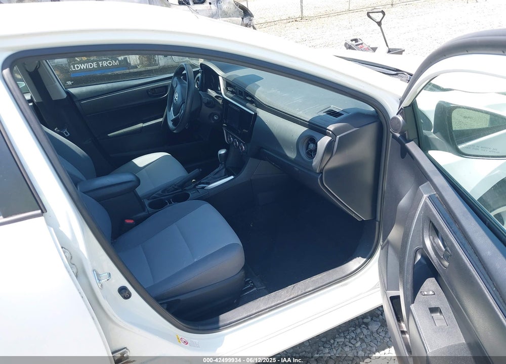2018 TOYOTA COROLLA VIN: 2T1BURHE5JC064267
