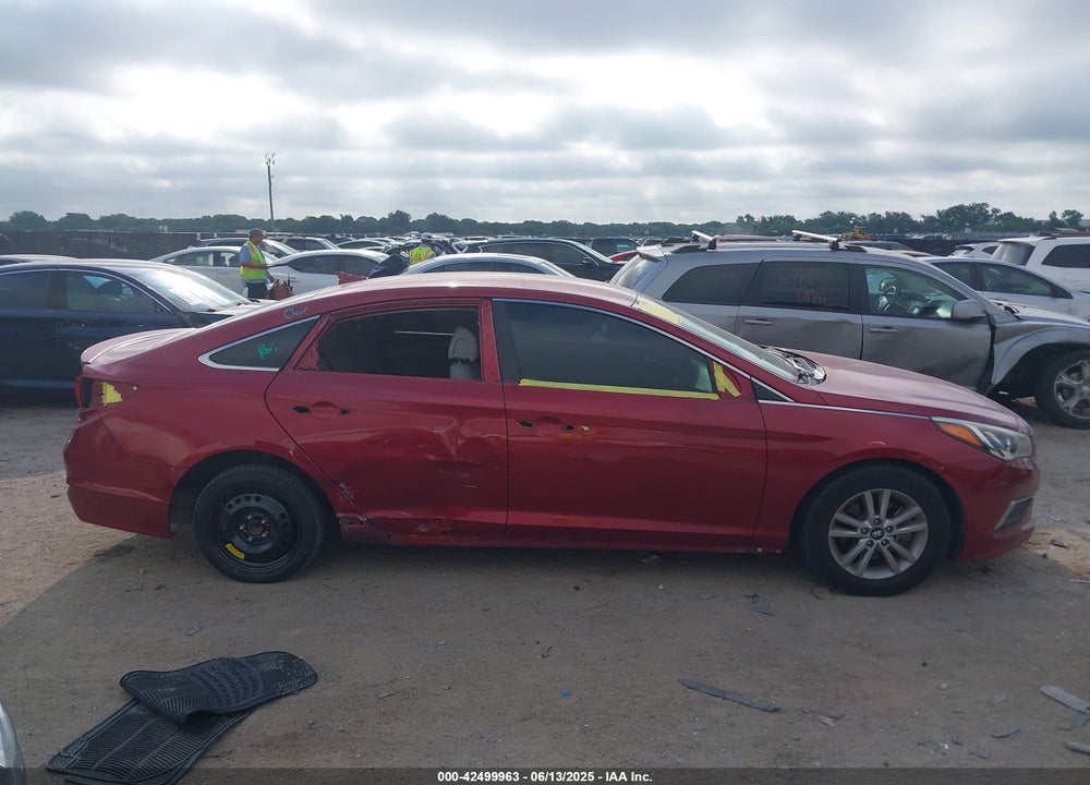 2016 HYUNDAI SONATA VIN: 5NPE24AF2GH365948