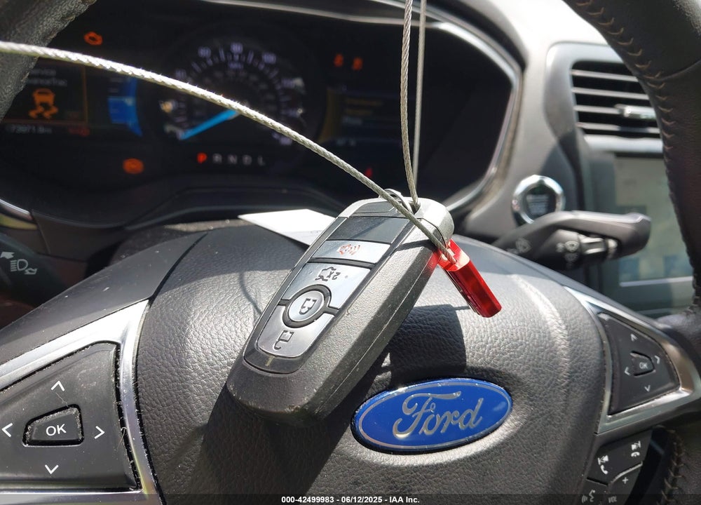 2020 FORD FUSION VIN: 3FA6P0HD6LR160147