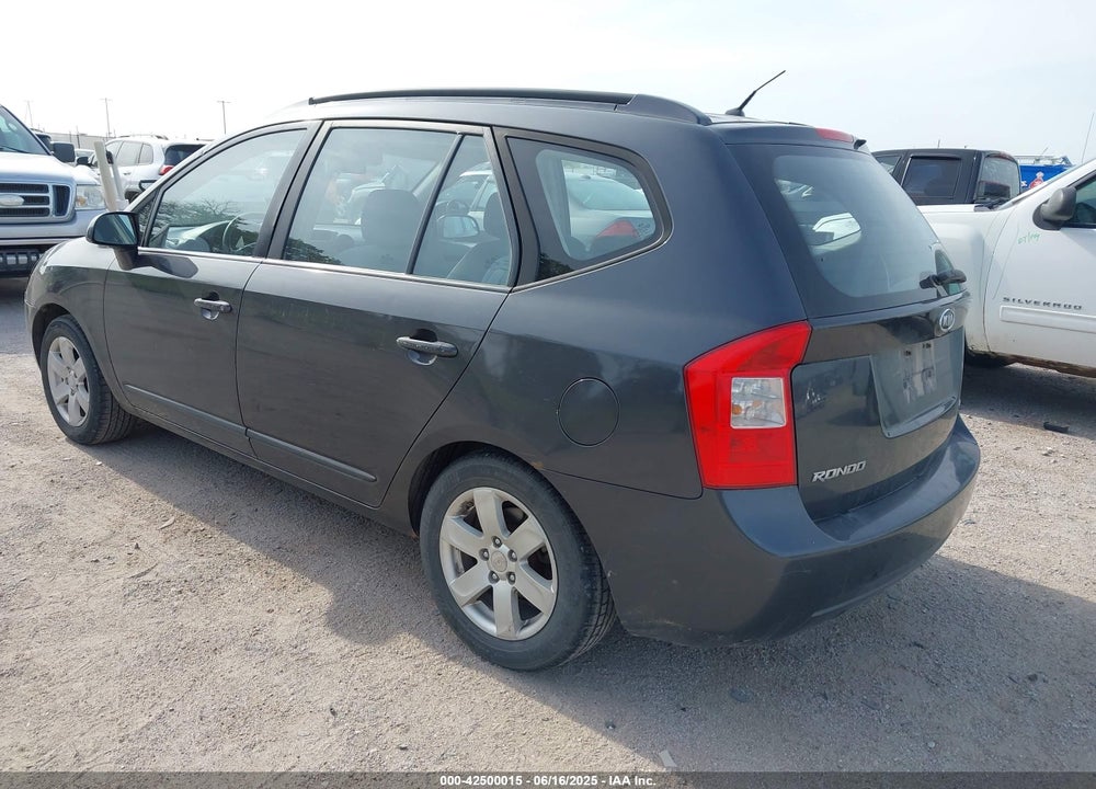 2007 KIA RONDO VIN: KNAFG525777052588