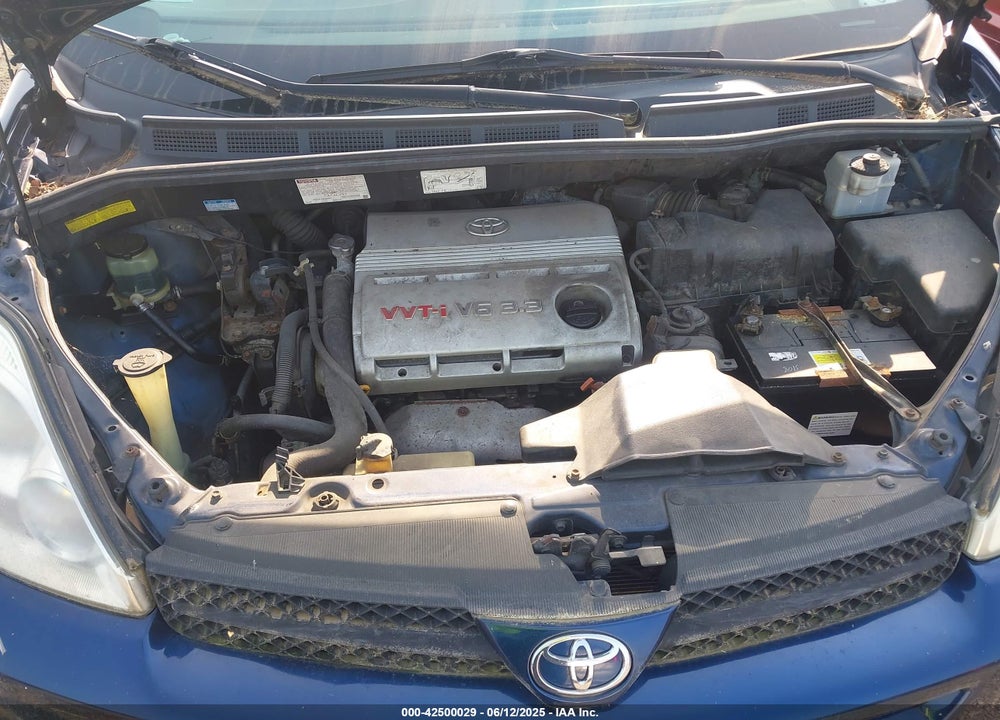 2004 TOYOTA SIENNA LE VIN: 5TDZA23C74S023638