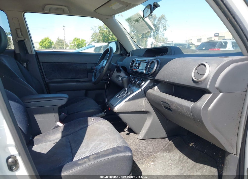 2011 SCION XB VIN: JTLZE4FE1B1131362
