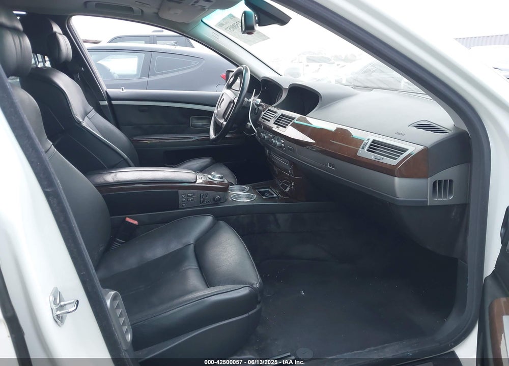 2007 BMW 750LI VIN: WBAHN83587DT69344