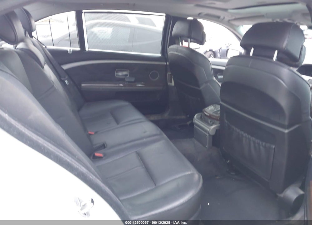 2007 BMW 750LI VIN: WBAHN83587DT69344