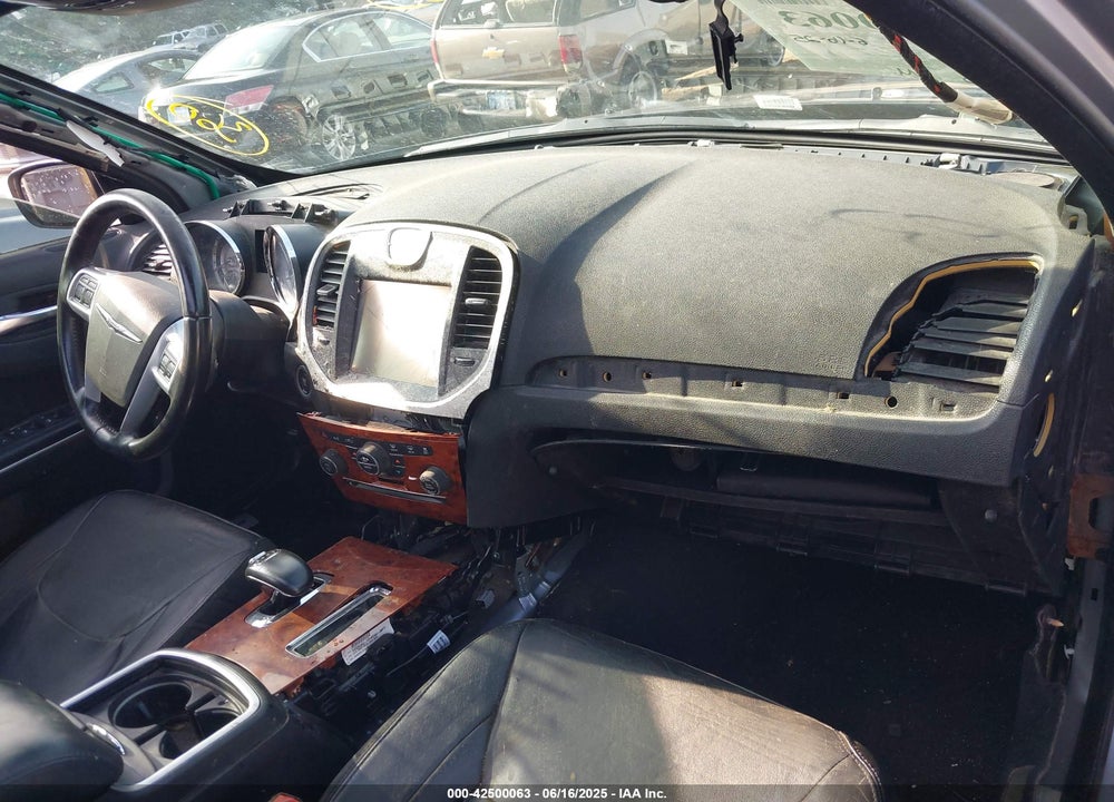 2014 CHRYSLER 300 VIN: 2C3CCAGG5EH384734