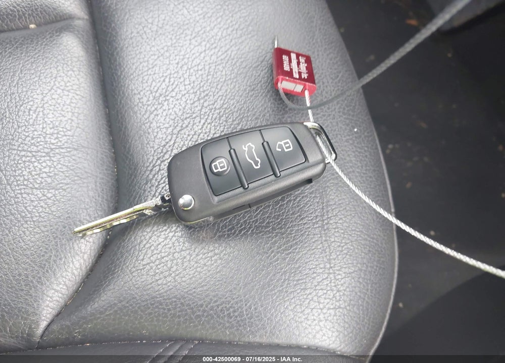 2016 AUDI A3 E-TRON VIN: WAUUPBFF8GA051946