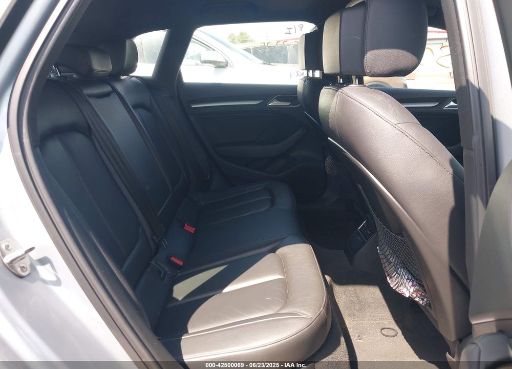2016 AUDI A3 E-TRON VIN: WAUUPBFF8GA051946