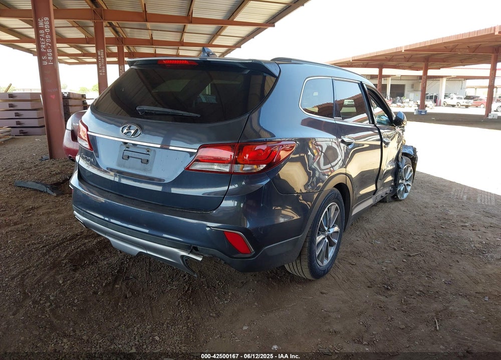 2017 HYUNDAI SANTA FE VIN: KM8SM4HF2HU195600