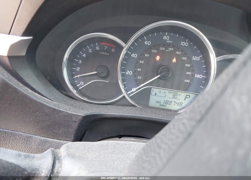 2014 TOYOTA COROLLA VIN: 5YFBURHE9EP096189