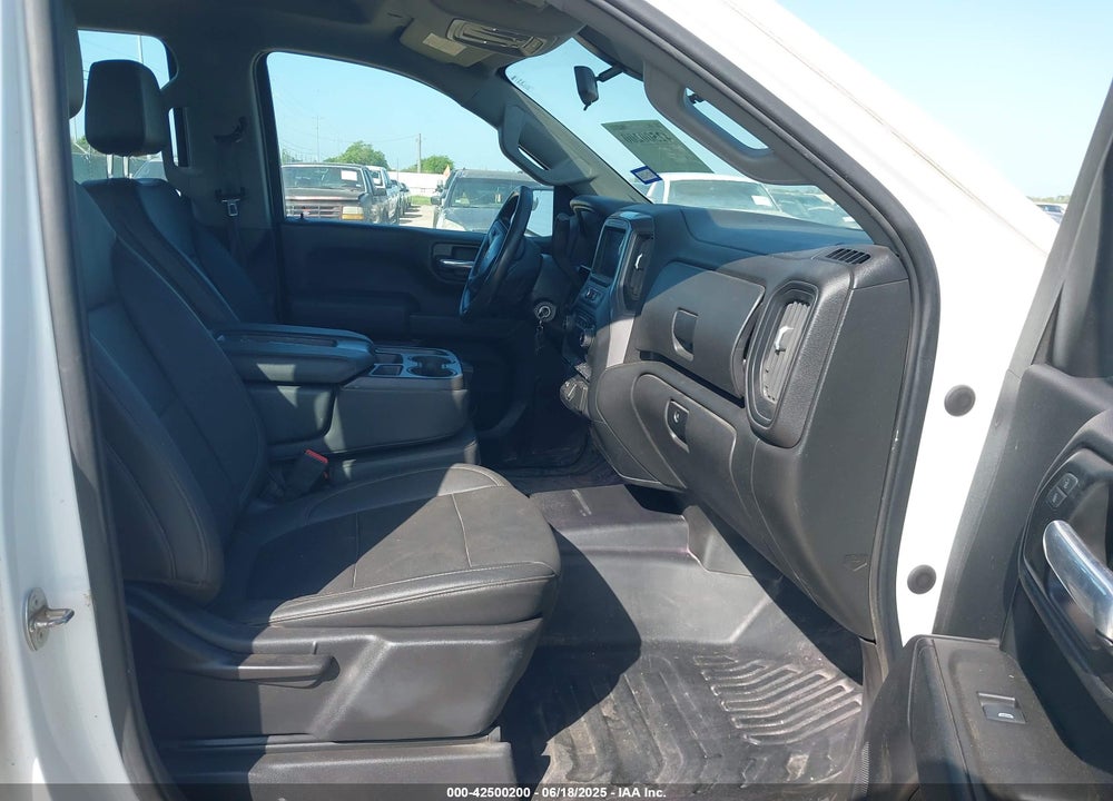 2021 CHEVROLET SILVERADO 1500 4WD DOUBLE CAB STANDARD BED WT VIN: 1GCRYAEF7MZ212124