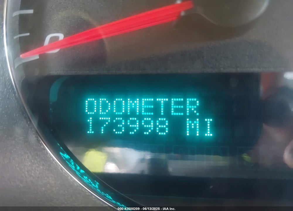 2008 CHEVROLET IMPALA VIN: 2G1WT58KX81276120