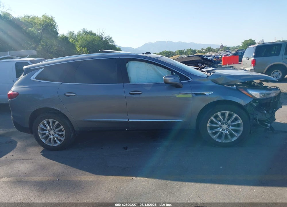 2018 BUICK ENCLAVE VIN: 5GAEVBKW4JJ177586