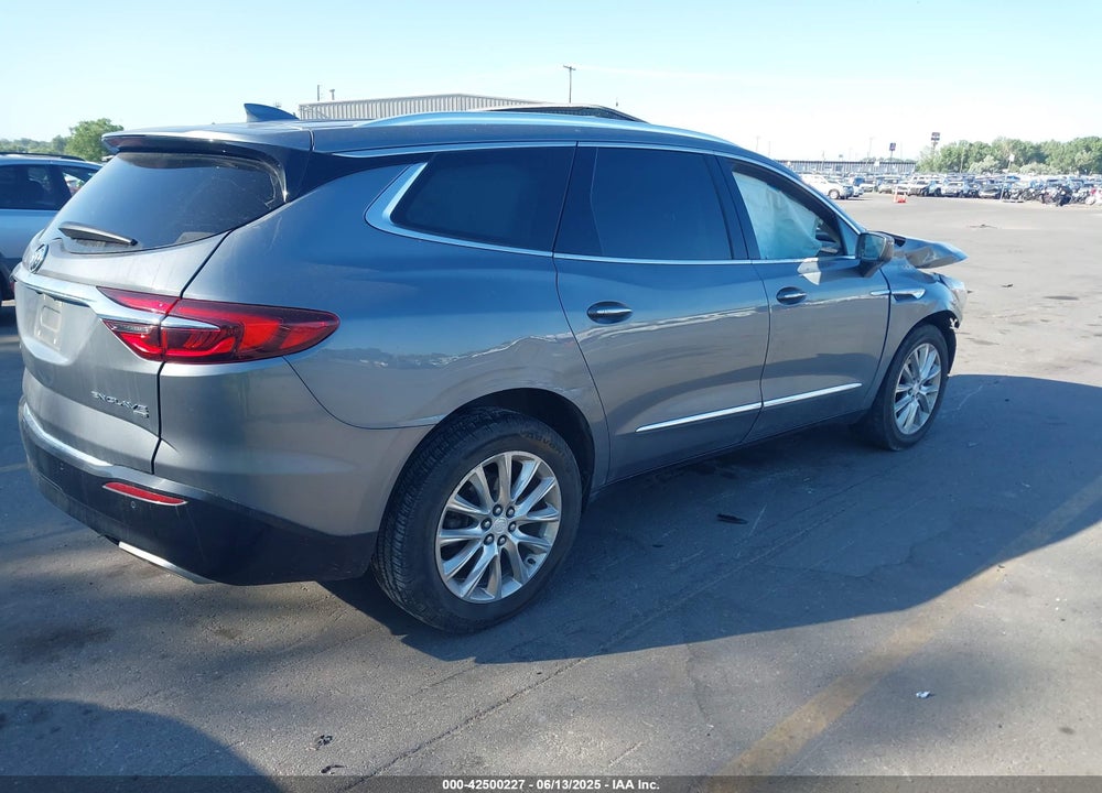 2018 BUICK ENCLAVE VIN: 5GAEVBKW4JJ177586