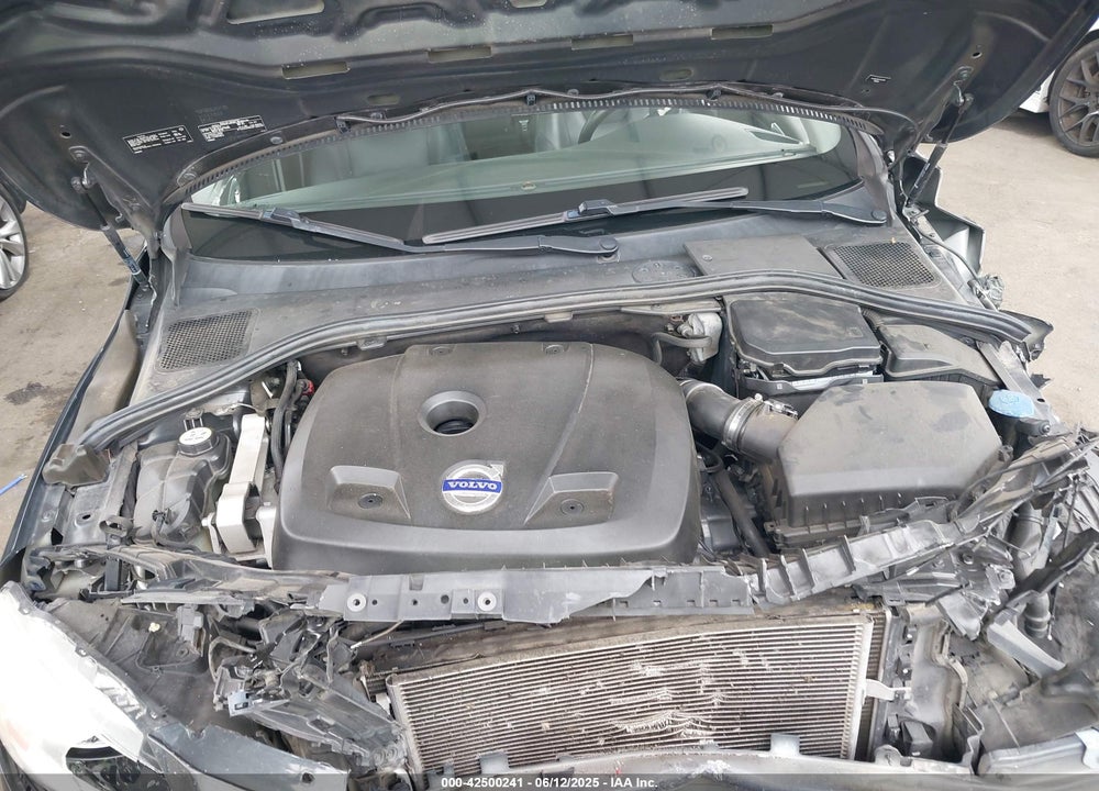 2015 VOLVO S60 VIN: YV126MFB0F2301169
