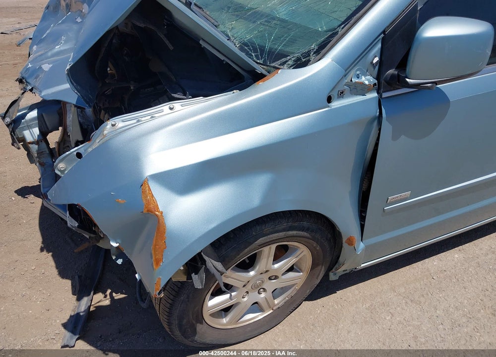 2008 CHRYSLER TOWN & COUNTRY TOURING VIN: 2A8HR54P68R769500