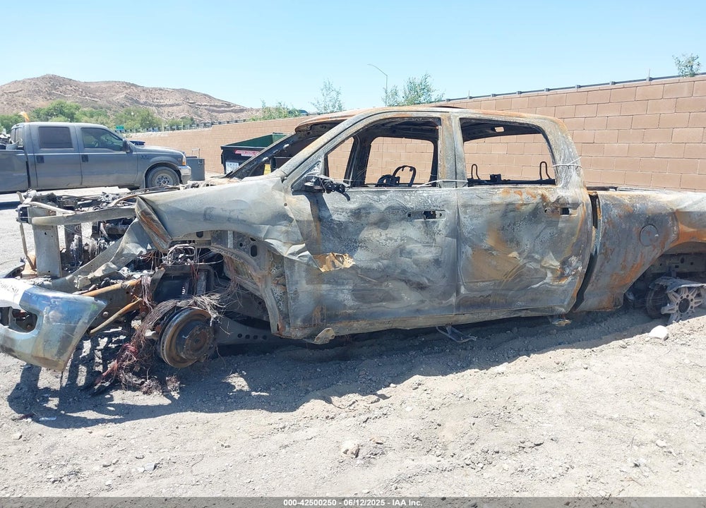 2019 RAM 2500 VIN: 3C6UR5DL2KG544059