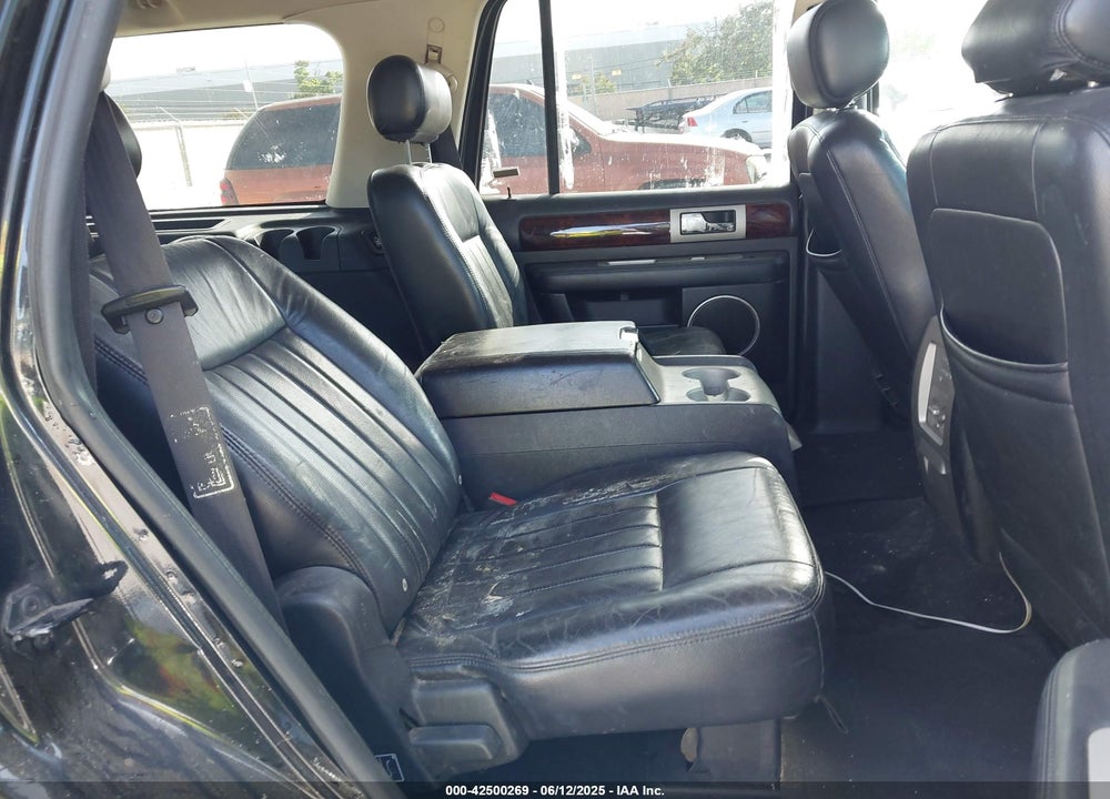 2003 LINCOLN NAVIGATOR VIN: 5LMFU28R33LJ06855
