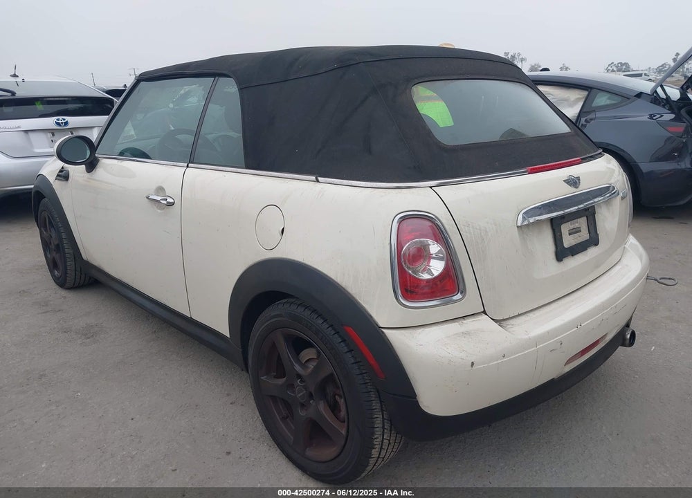 2011 MINI COOPER VIN: WMWZN3C5XBTZ89487