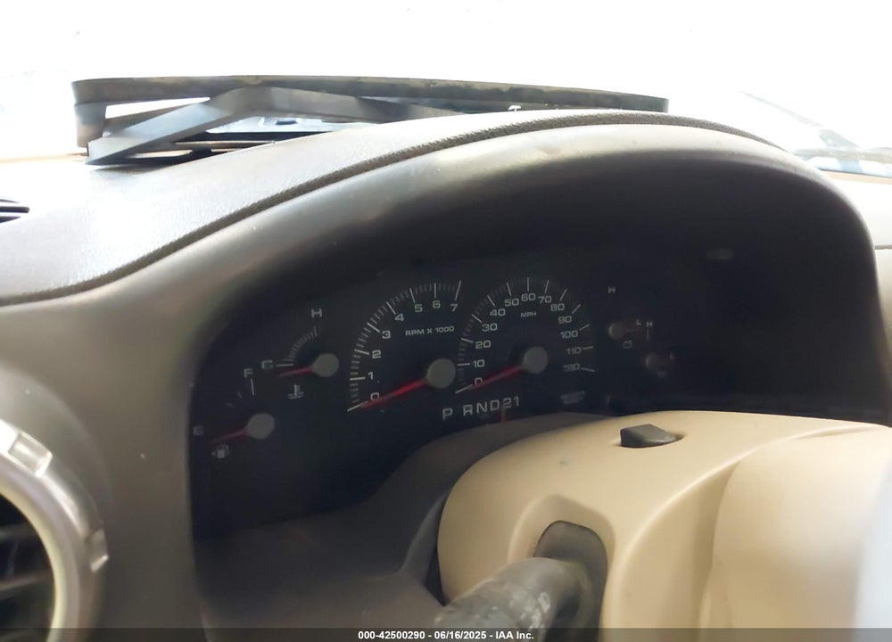 2004 FORD EXPEDITION XLT VIN: 1FMPU16W04LB62876