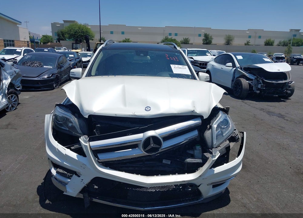 2015 MERCEDES-BENZ GL 550 4MATIC VIN: 4JGDF7DE2FA468258