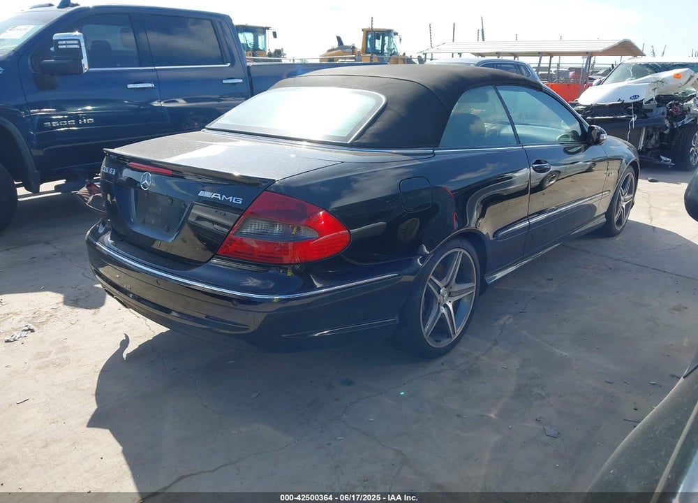 2007 MERCEDES-BENZ CLK VIN: WDBTK77G97T079128