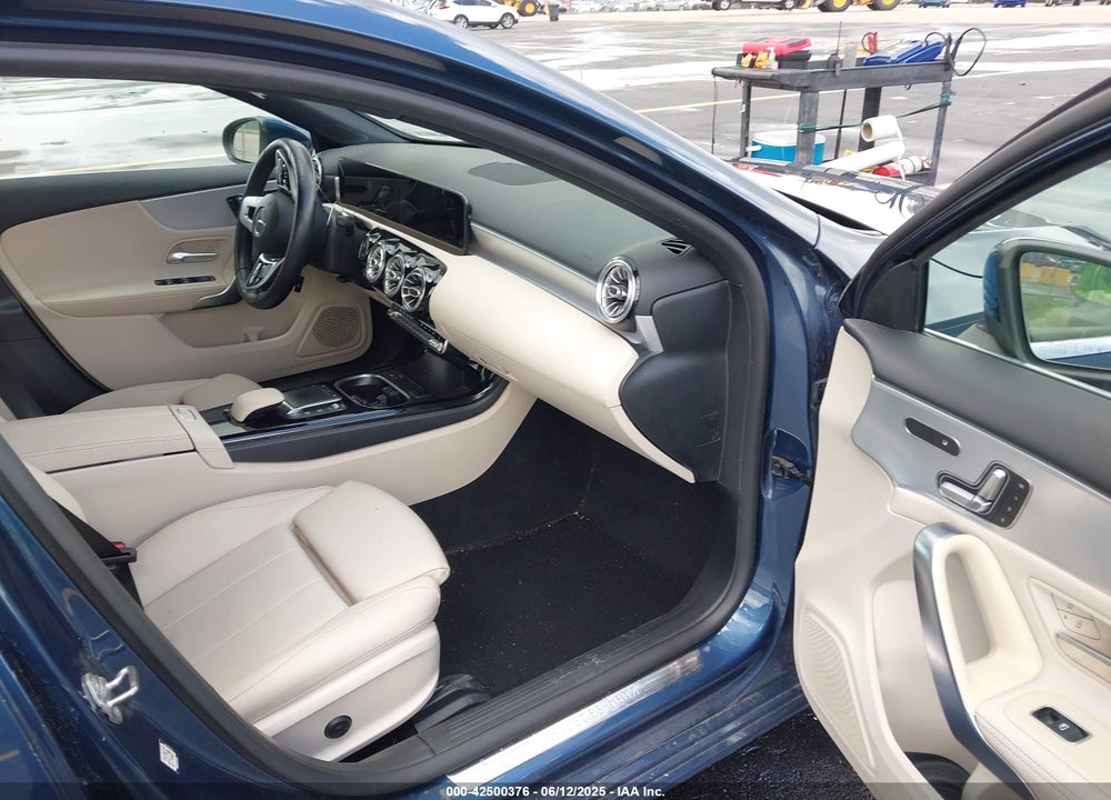2021 MERCEDES-BENZ A 220 VIN: W1K3G4FB2MJ271379