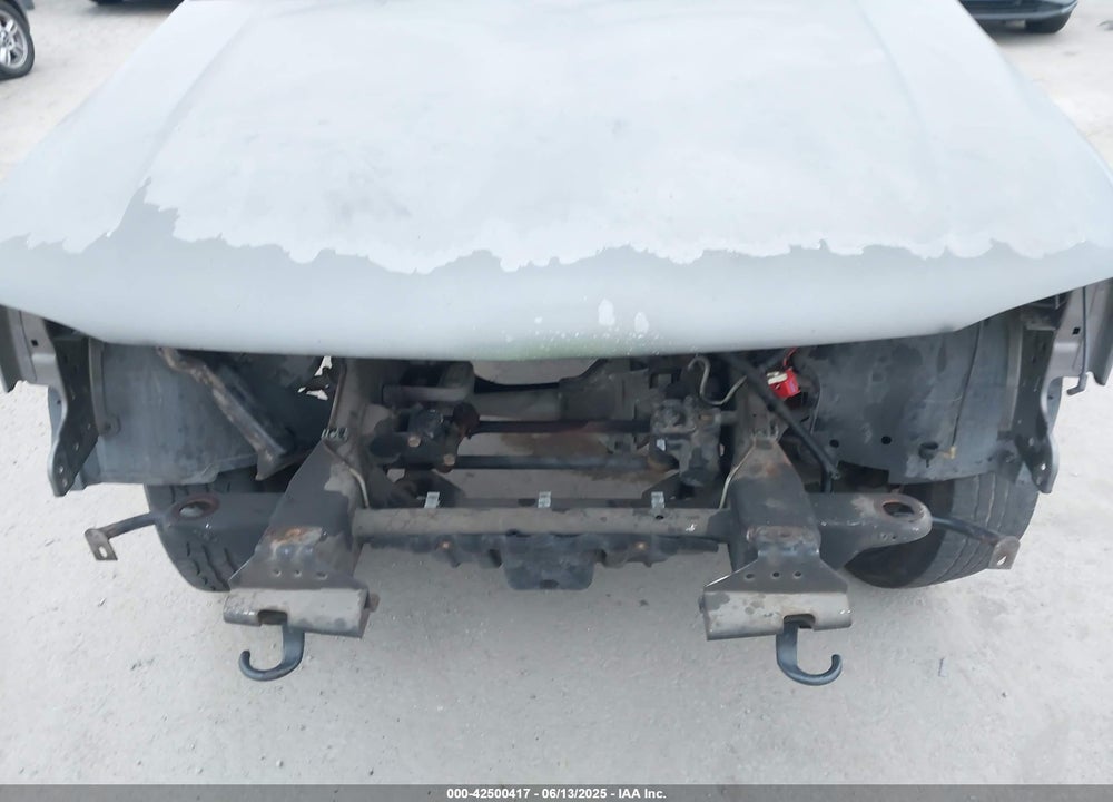 2005 GMC YUKON DENALI VIN: 1GKEK63U35J267477