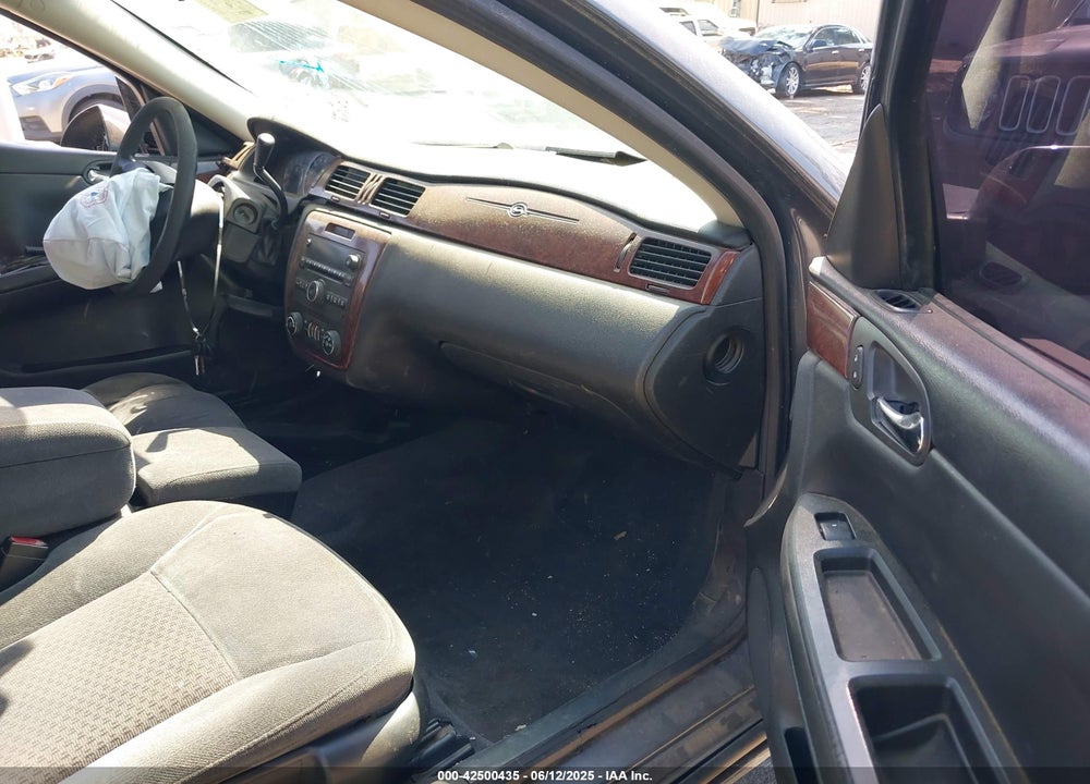 2008 CHEVROLET IMPALA VIN: 2G1WT55N281307083