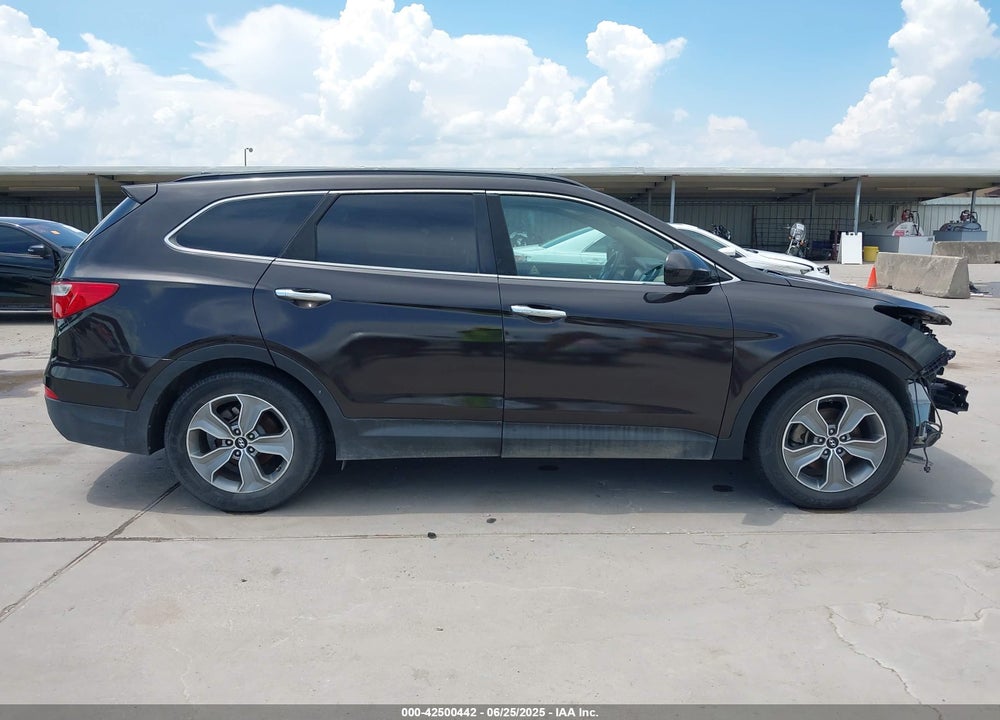 2016 HYUNDAI SANTA FE VIN: KM8SM4HF7GU149548