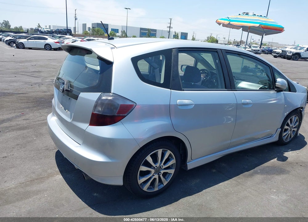 2012 HONDA FIT SPORT VIN: JHMGE8H54CC017996