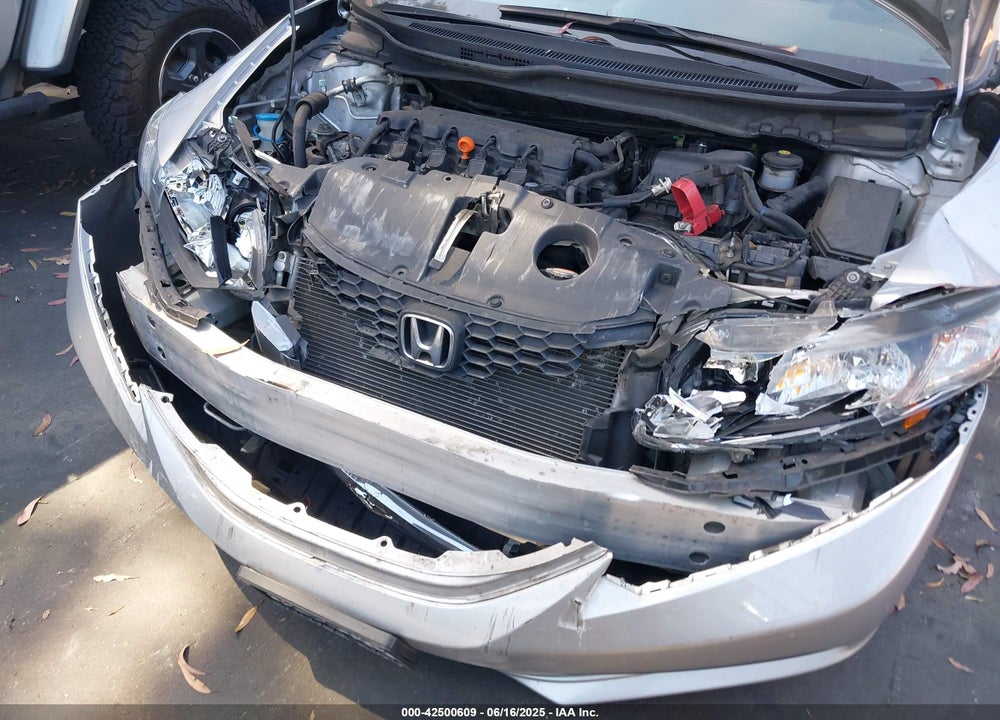 2014 HONDA CIVIC LX VIN: 19XFB2F53EE226096