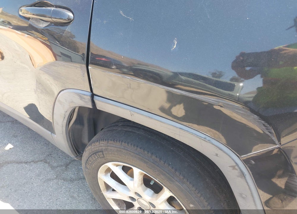 2014 JEEP CHEROKEE VIN: 1C4PJLCB7EW312170