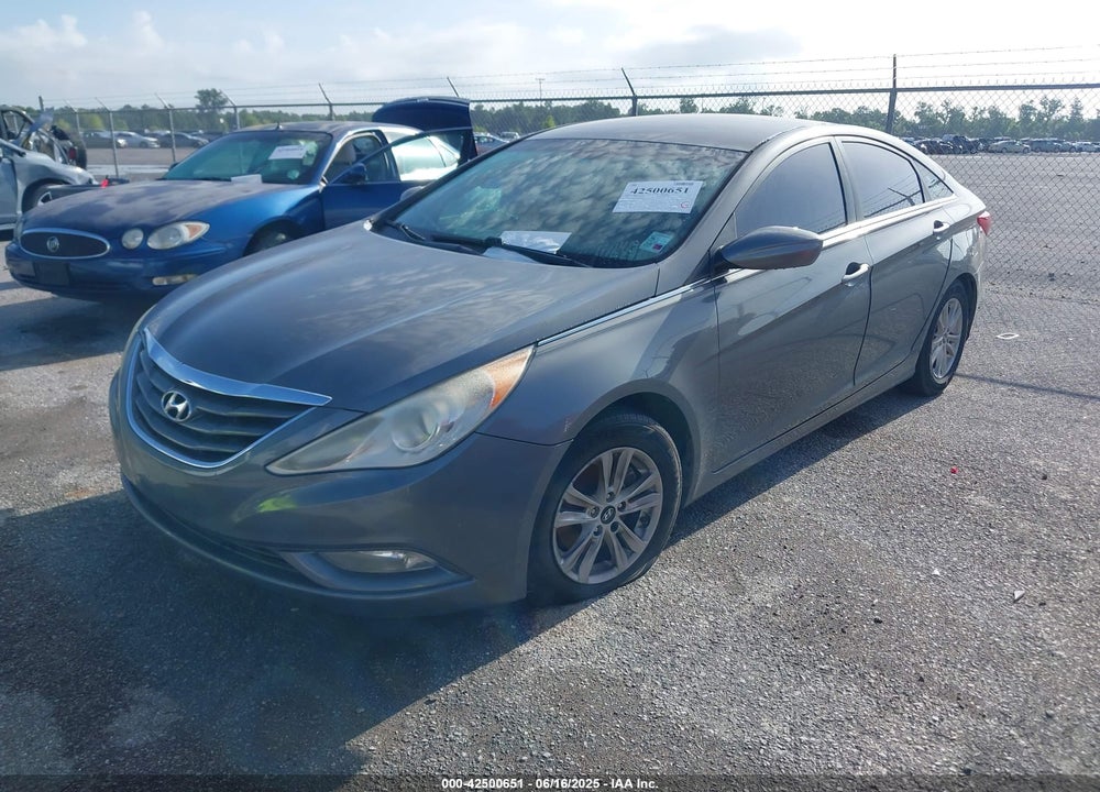 2013 HYUNDAI SONATA VIN: 5NPEB4AC1DH619344