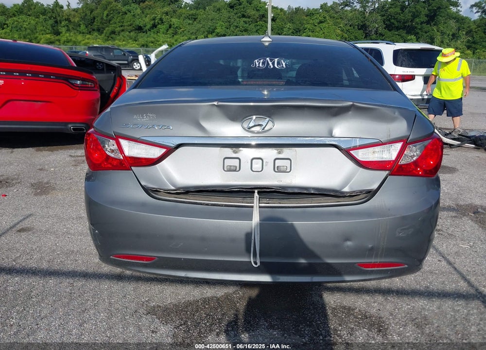 2013 HYUNDAI SONATA VIN: 5NPEB4AC1DH619344
