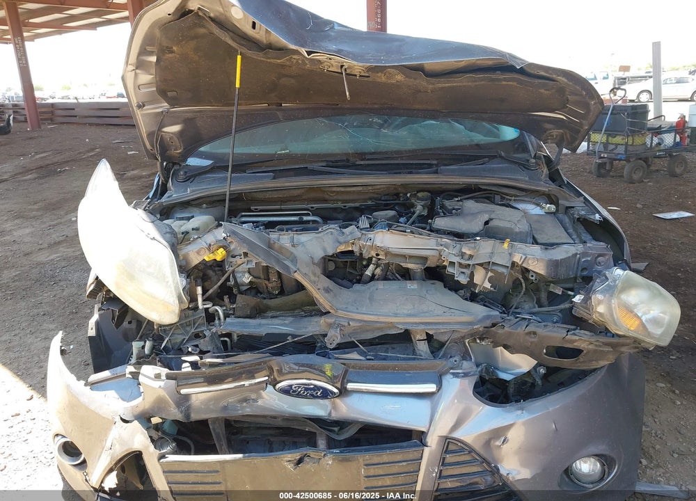 2014 FORD FOCUS VIN: 1FADP3N26EL287185