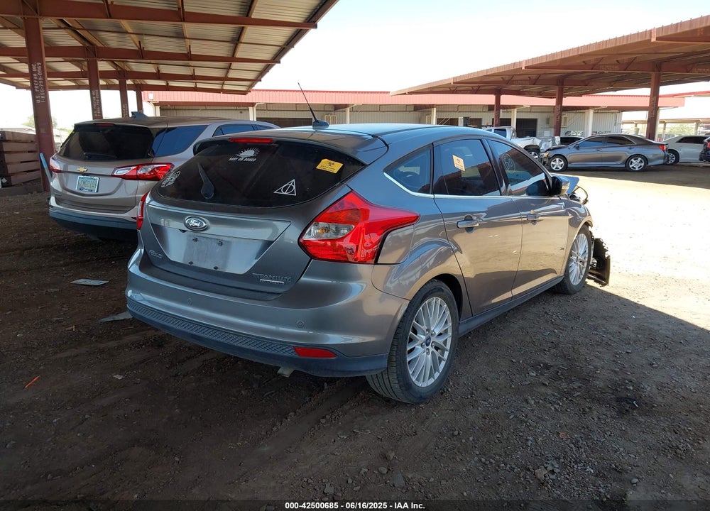 2014 FORD FOCUS VIN: 1FADP3N26EL287185