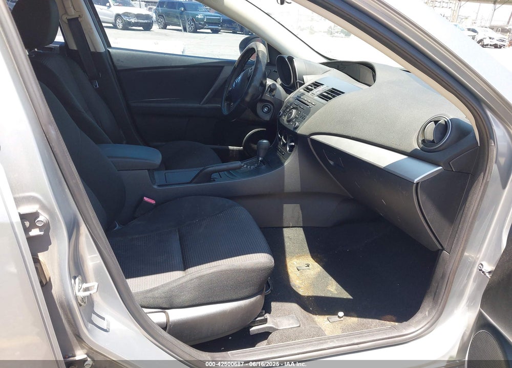 2013 MAZDA 3 I SPORT VIN: JM1BL1U86D1716391