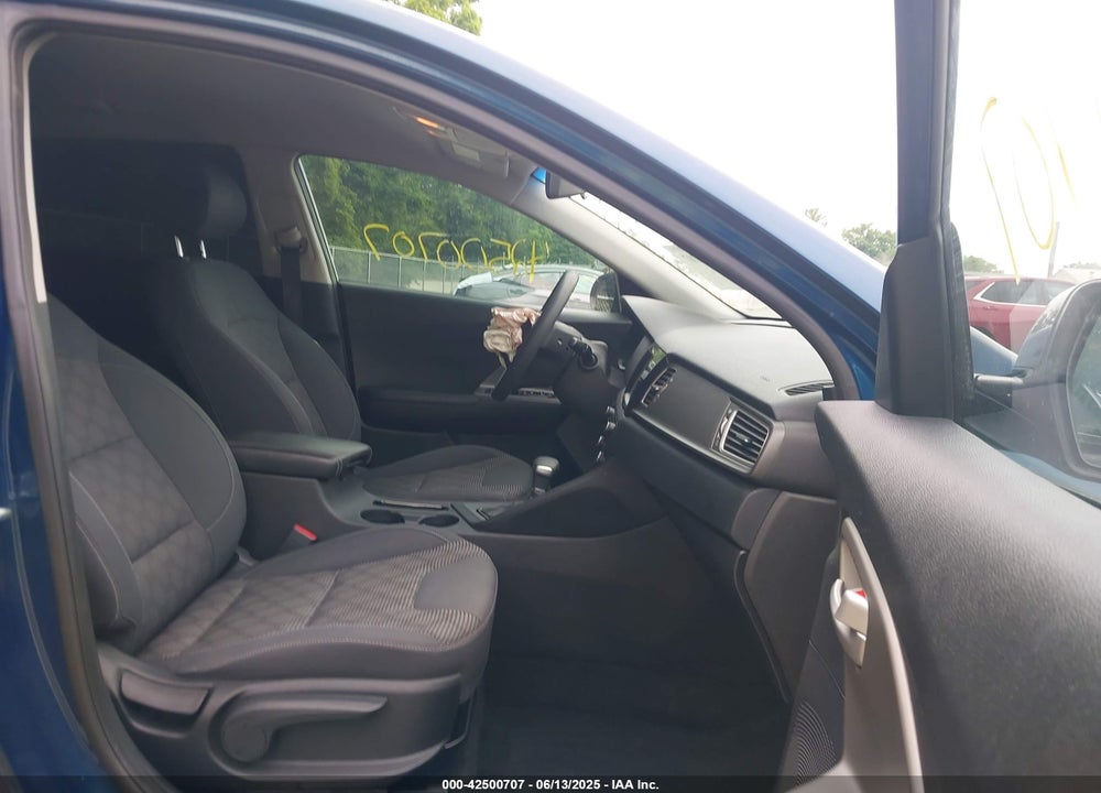 2018 KIA NIRO LX VIN: KNDCB3LC5J5164802