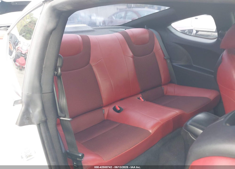 2013 HYUNDAI GENESIS COUPE VIN: KMHHT6KD8DU081739