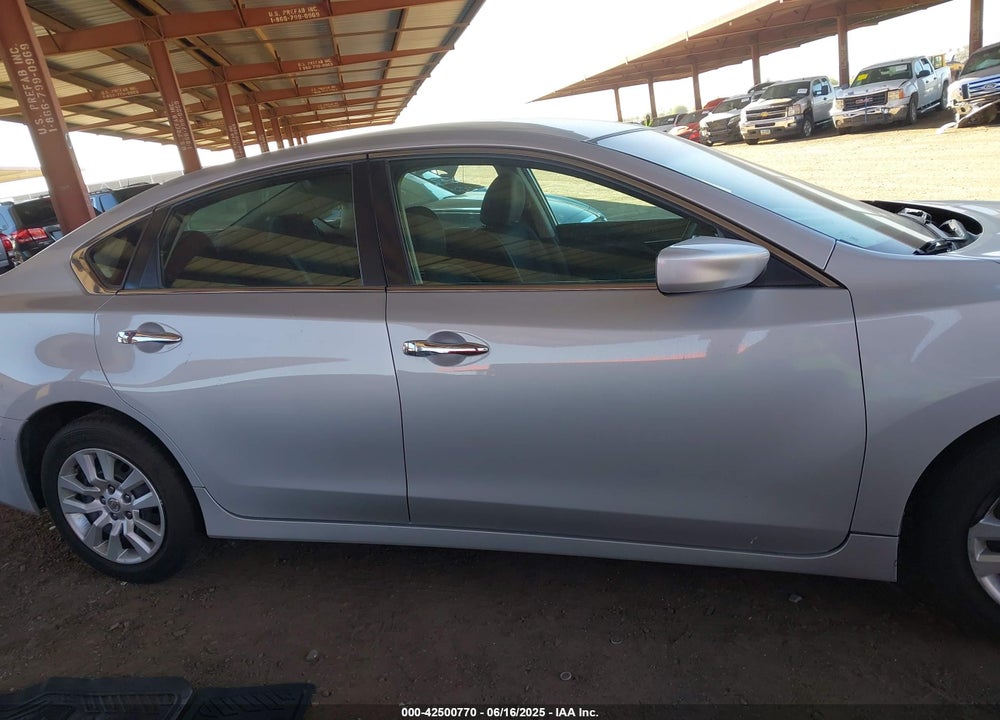 2017 NISSAN ALTIMA VIN: 1N4AL3APXHN365816