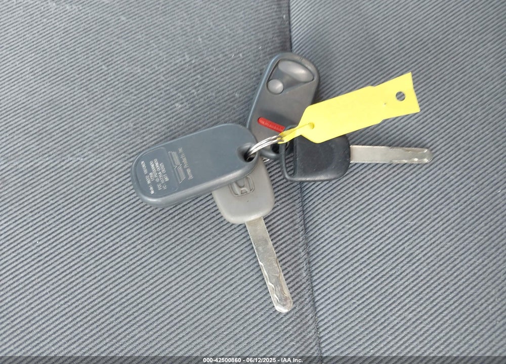 2004 HONDA ELEMENT EX VIN: 5J6YH27574L035531