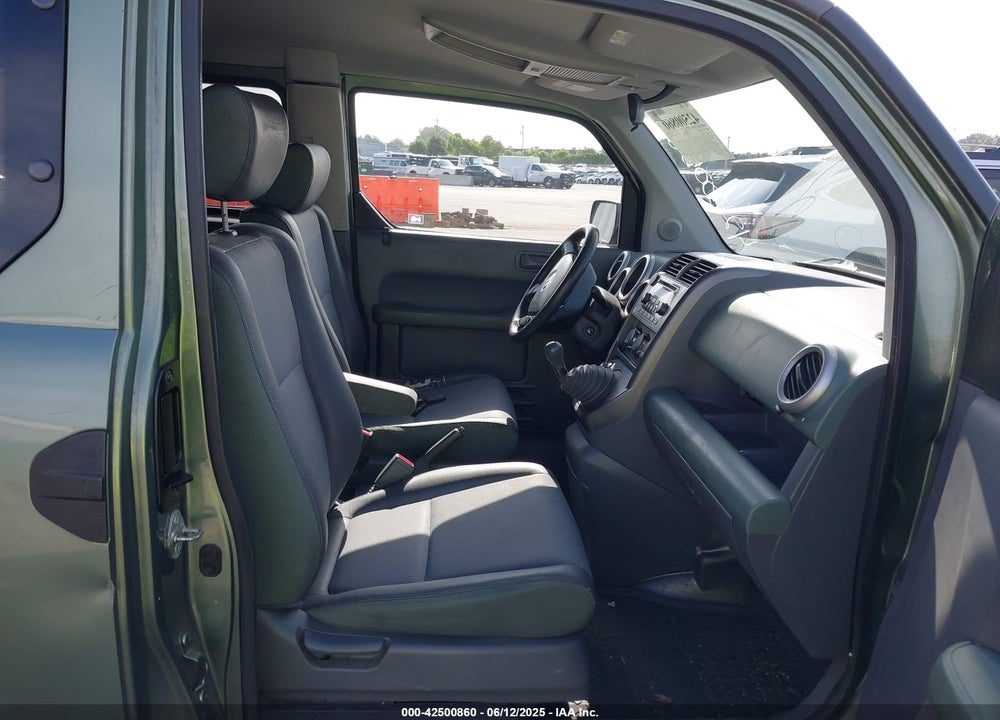 2004 HONDA ELEMENT EX VIN: 5J6YH27574L035531