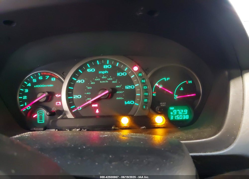2005 HONDA PILOT EX-L VIN: 5FNYF18615B014949