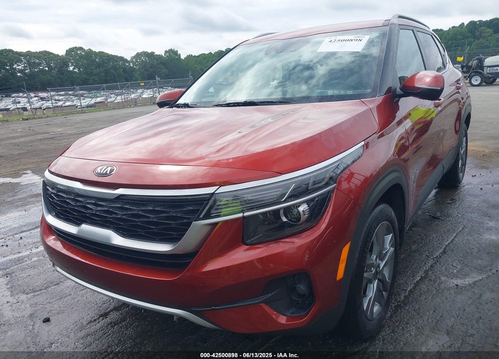 2021 KIA SELTOS VIN: KNDEU2AA2M7085983